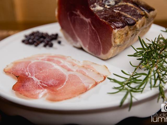 Fotos Publicitárias de Charcuteria Sagrada Família