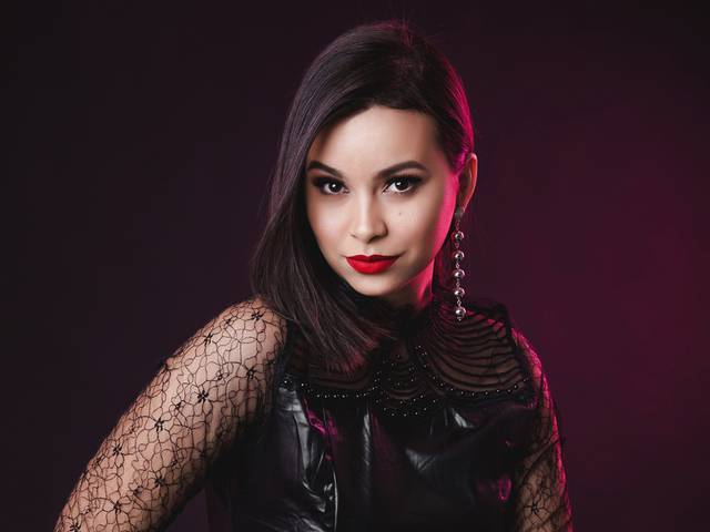 Posicionamento de imagem de Karenn Rocha