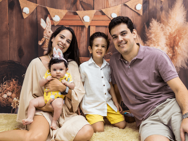 Estúdio Giovana Destro Fotografia de Ensaio Páscoa em Família 