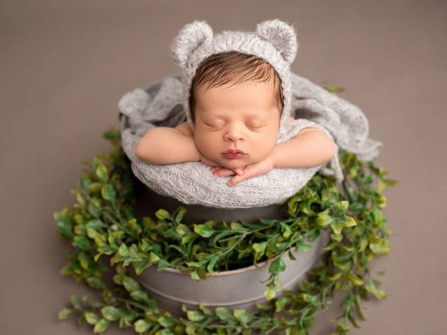 Ensaio Newborn de Newborn Theo Bombassaro - 6 Dias