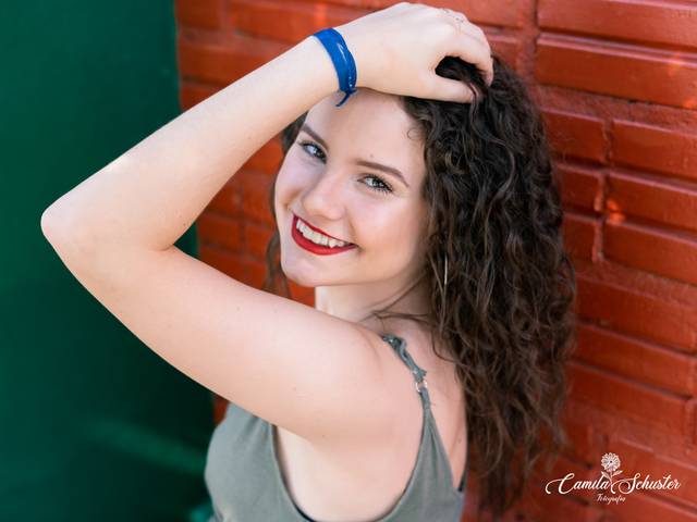 Ensaio externo de 17 anos, Luísa Schmitt