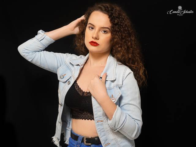 Estúdio de Luísa, 18 anos