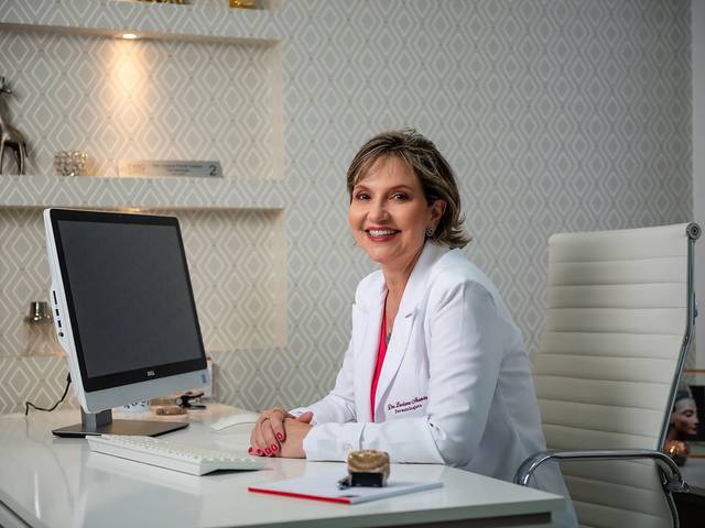 Retratos Profissionais de Dra. Luciana Arantes