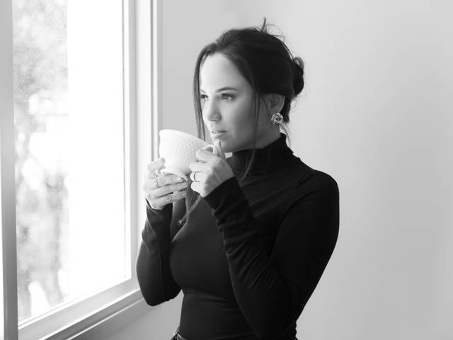 ESTÚDIO- Corporativo de ESTÚDIO CORPORATIVO- LUANA PICHARA CORRETORA DE IMÓVEIS