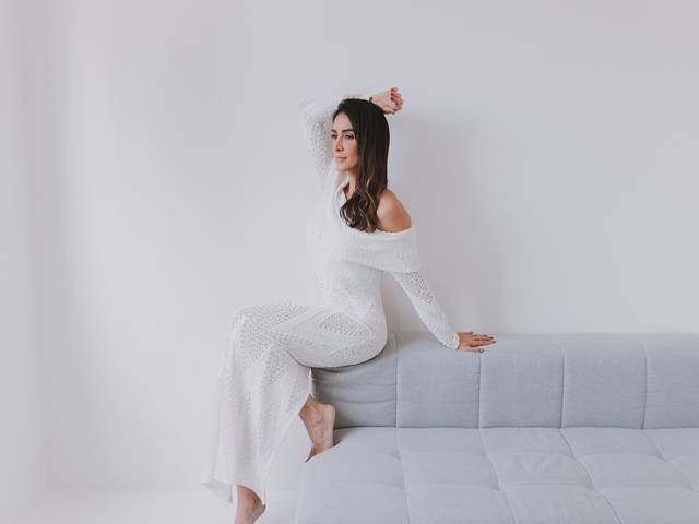 ESTÚDIO- Corporativo de ESTUDIO CORPORATIVO- JORDANA JANTORNO 