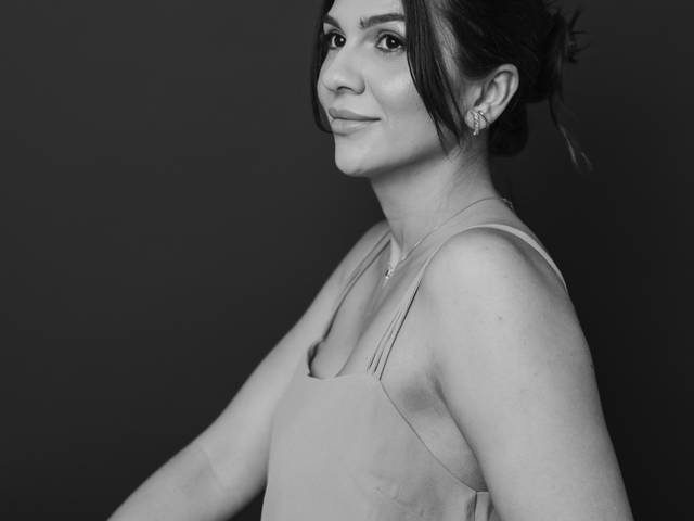 ESTÚDIO- Corporativo de ESTÚDIO CORPORATIVO- JULIANA COLODETTI