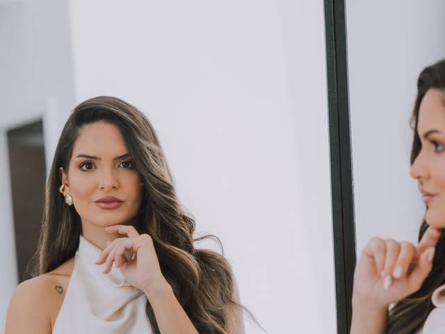 ESTÚDIO- Corporativo de ESTÚDIO CORPORATIVO- INGRID SCANDIAN