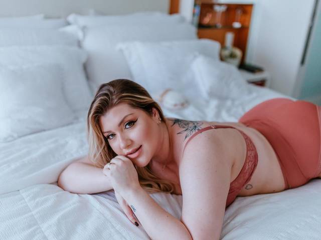 INTIMISTA de INTIMISTA MANOELA SAMPAIO