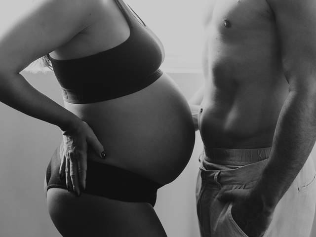 Intimista GESTANTE de INTIMISTA GESTANTE- CHRIS E LUCAS