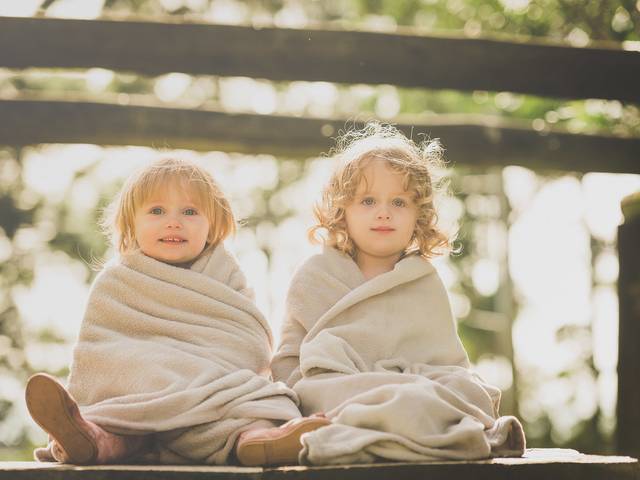 Momento encantado de Isabela e Rafaela 2 anos