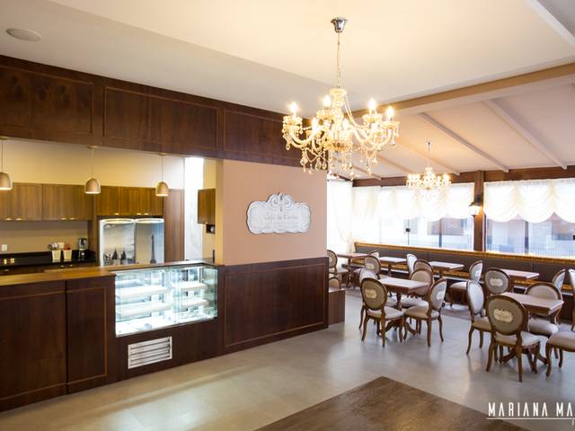 Arquitetura e Designer de NC Design/Café Du Centre