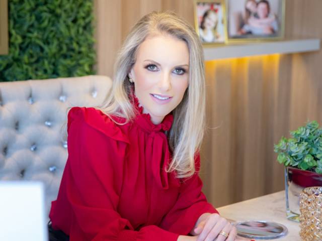 Publicidade de Karina