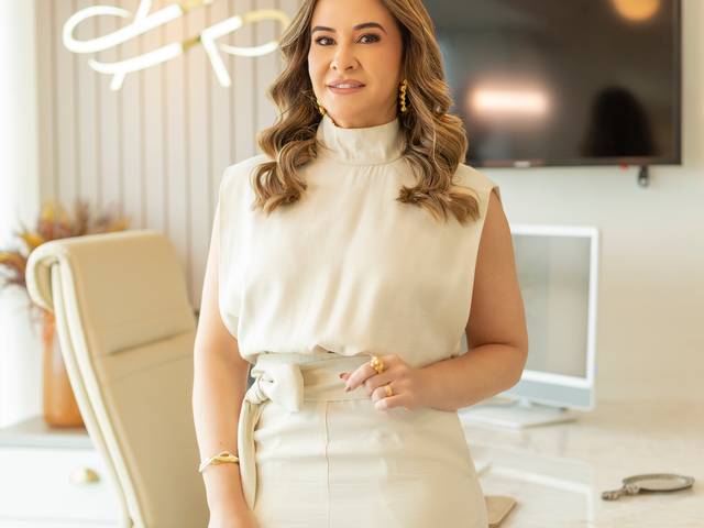 Perfil Profissional de Dra Arianne Santos