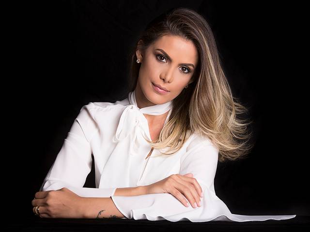 Perfil Profissional de Cirurgiã Dentista Jilly Padilha
