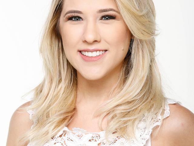 Perfil Profissional de Rafaella Fernandes