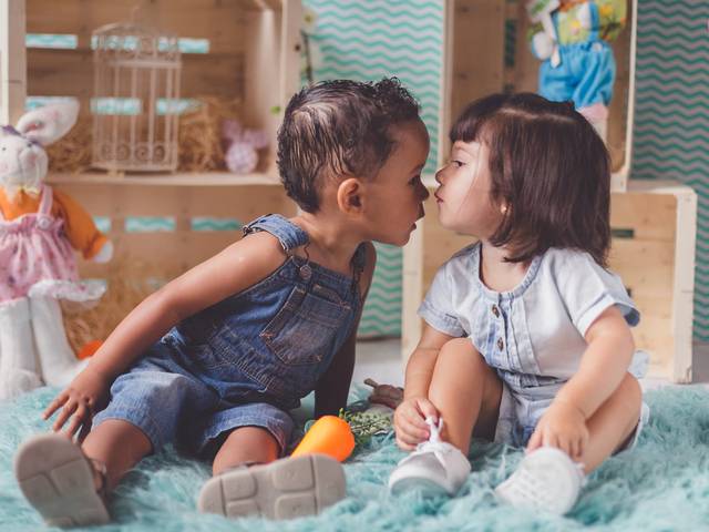 Bebês de Páscoa Manu & Matheus