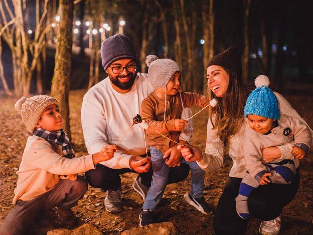 Família de Uma aventura no camping com Joaquim Lucas e Caetano