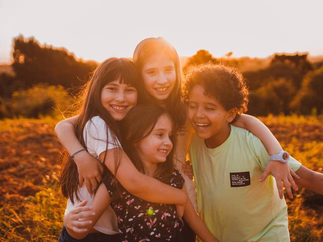 Infantil de Manu, Mateus, Laura e Juju - Camping em Família