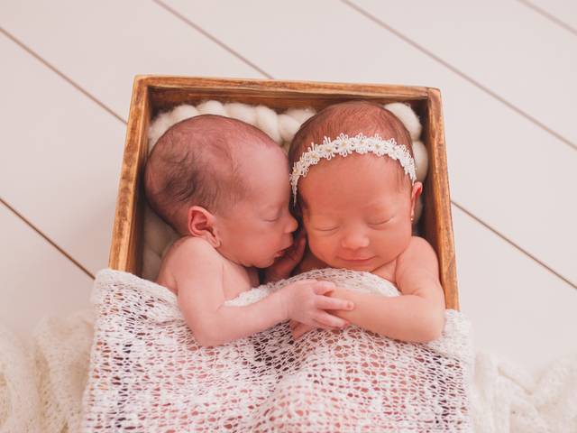 Newborn de Luca & Lara