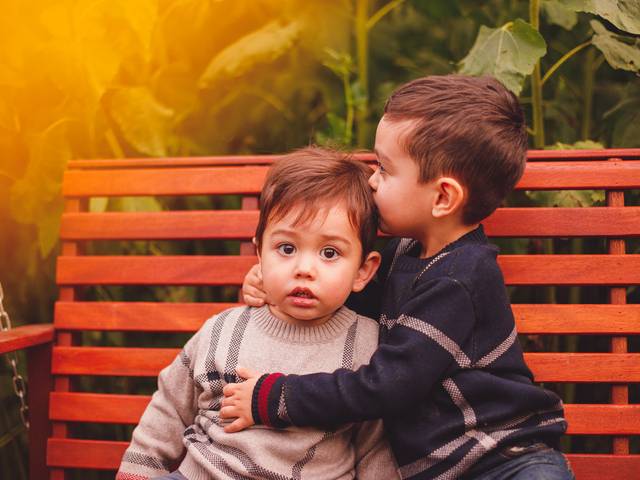 Família de Naomi e família no Girassol