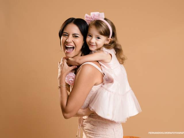 Acompanhamento de Maria e Sofia - Dia das Mães