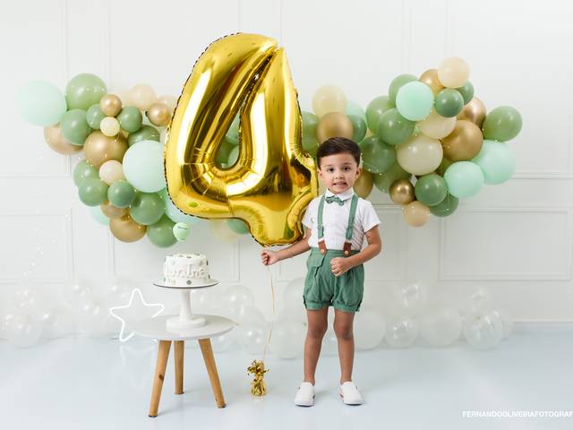 Smash the Cake de Benício - 4 anos