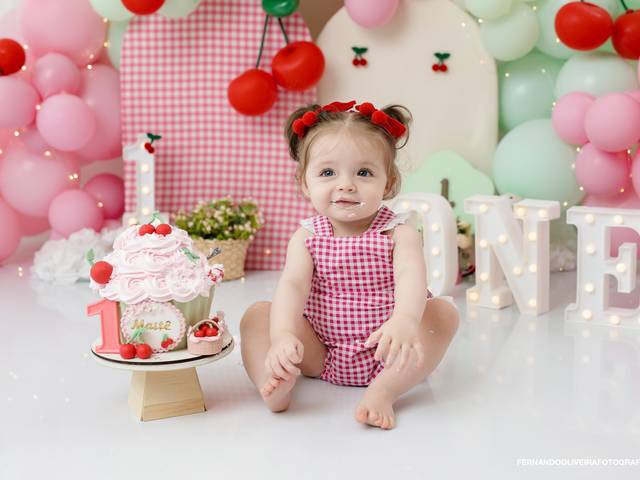 Smash the Cake de Maitê - Smash the Cake