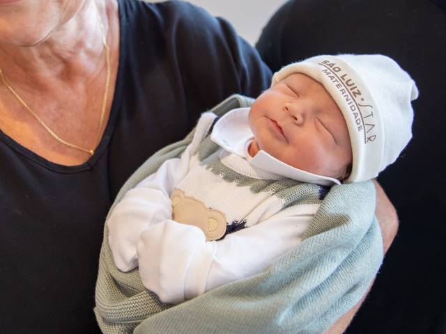 SESSÃO MATERNIDADE  de Sessão Maternidade Pedro