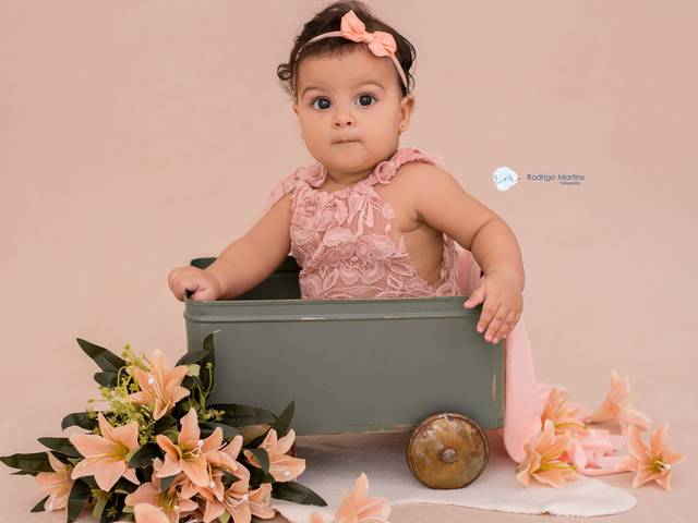 BEBES  de LAURA, 3 E 6 MESES