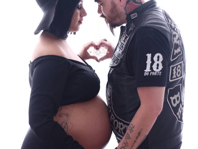 Gestante de Kerla á espero do Kalel