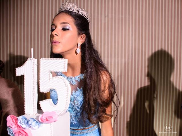 Fifteen - Debutantes de Festa Kassia Rahyssa