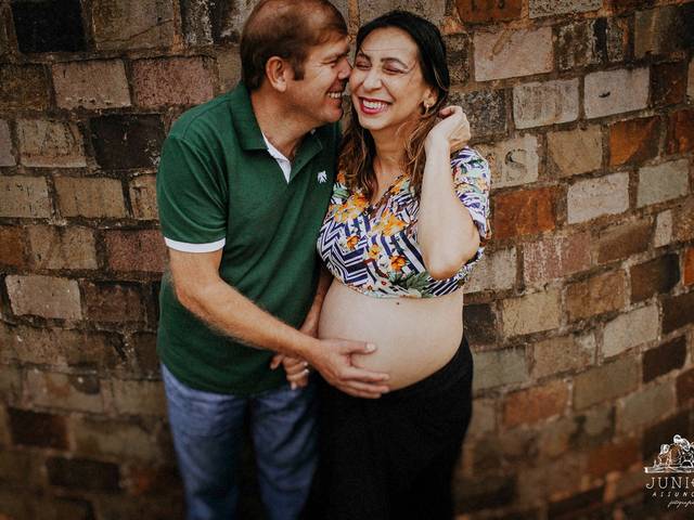 Gestantes de Antonia e Jair