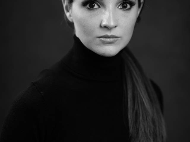 Retratos of Sara \\ Ricardo