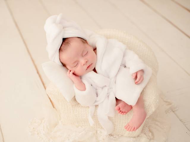 Newborn de Ensaio newborn em Belo Horizonte – Lívia