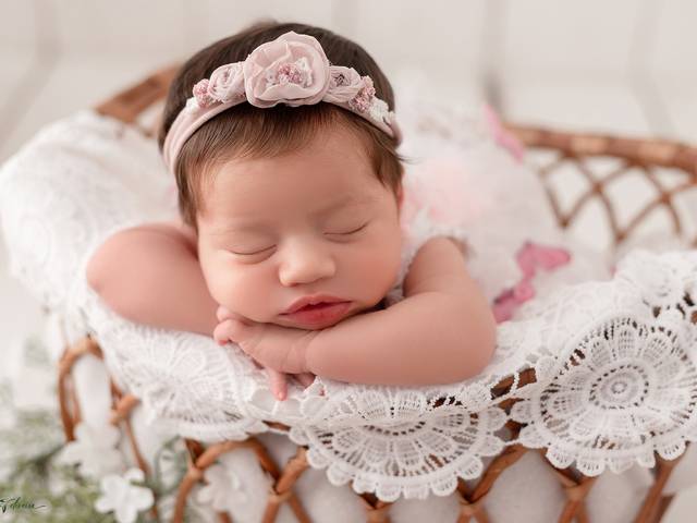 Newborn de Ensaio newborn em Belo Horizonte – Leda