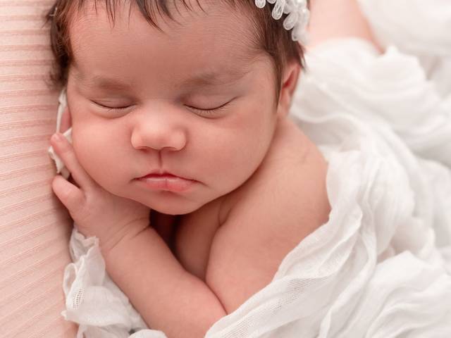 Newborn de Ensaio newborn em Barreiro (BH) – Luisa