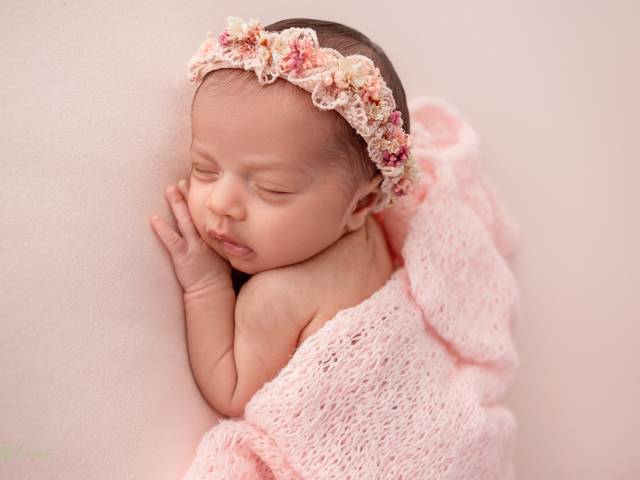 Newborn de Ensaio Newborn em Barreiro – Lara 