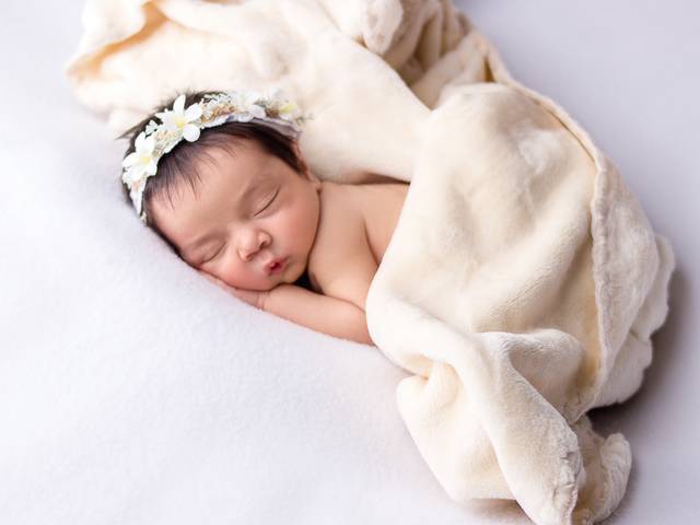 Newborn de Ensaio newborn em Belo Horizonte — Sara