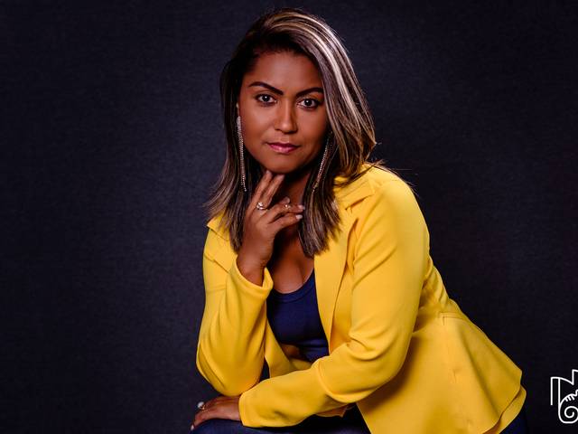 Retrato Profissional de Márcia