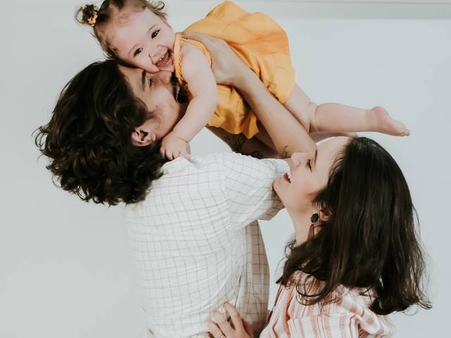 FAMÍLIAS, BEBÊS E CRIANÇA de Fotografia de Família | Ensaio Fotográfico em Estúdio em Jacareí - São Paulo | Camila, Frederico e Helena | Ensaio de Família Setembro 2024