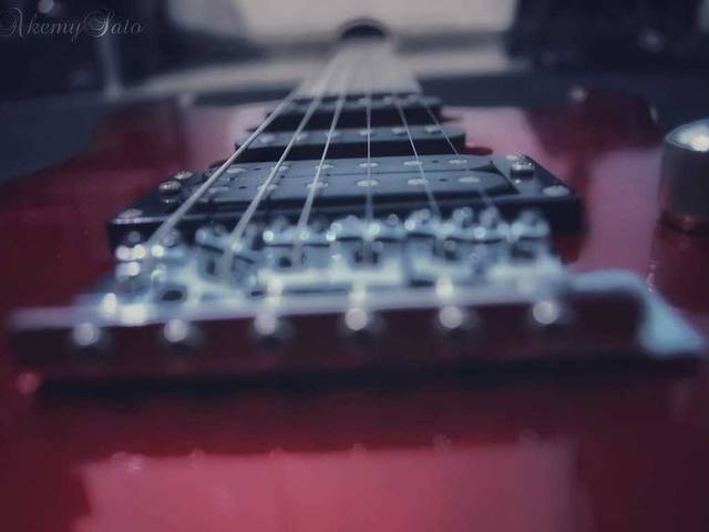 studio de red guitar