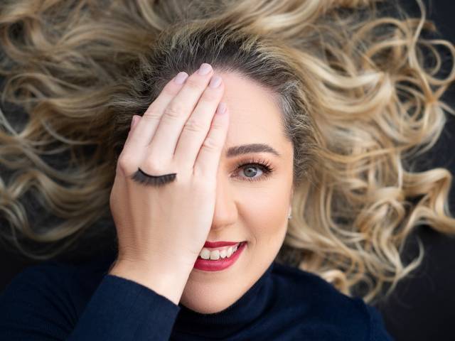 Ensaio Business de Carla Becker