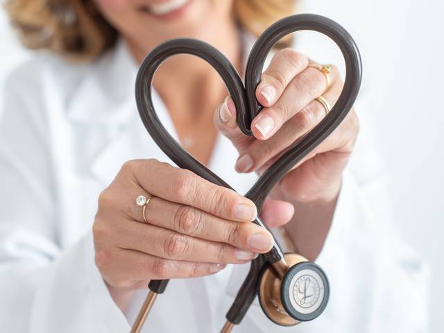 Ensaio Business de Ednalva - Meio Médico 