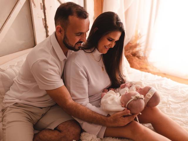 Primeiros Dias de Laura e Luísa - Primeiros Dias