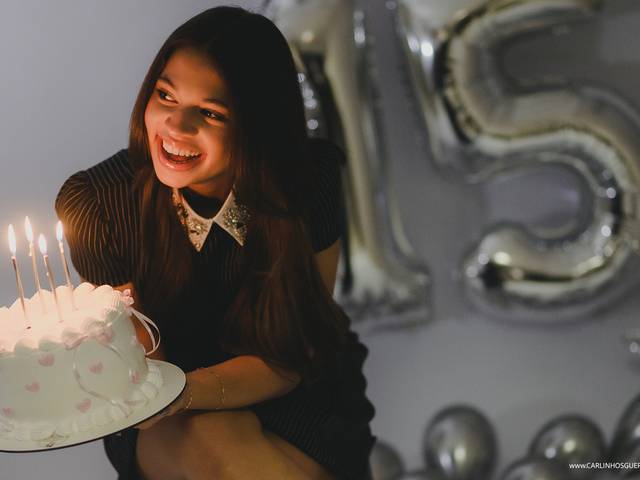 Pré 15 Anos  de Pré 15 Anos Laura 