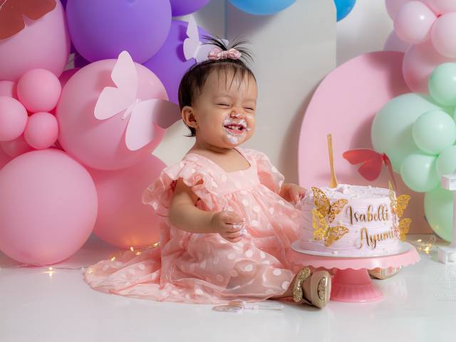 Smash the Cake de Belli, o brilho do smash: Uma Sessão Fotográfica Cheia de Encanto