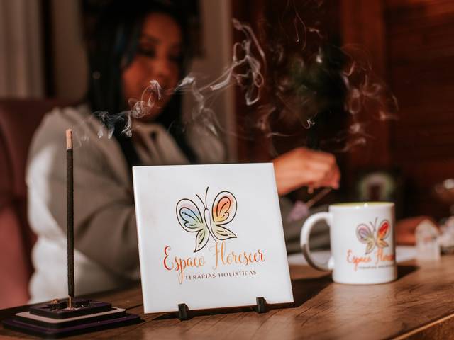 Corporativo de Espaço Florescer Terapias Holísticas - Maryely Ferreira