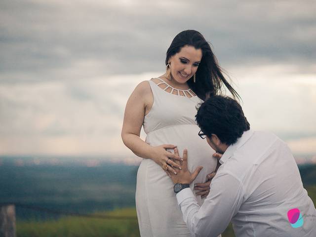 Gestantes de Ivana e Marcio esperando pela Isadora