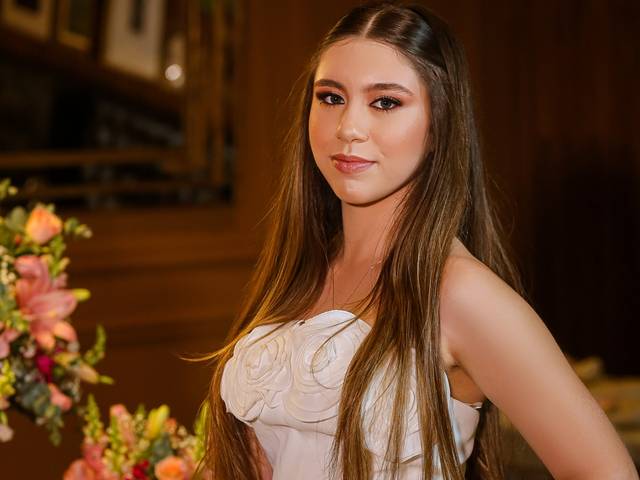 15 anos de XV Anos Maju