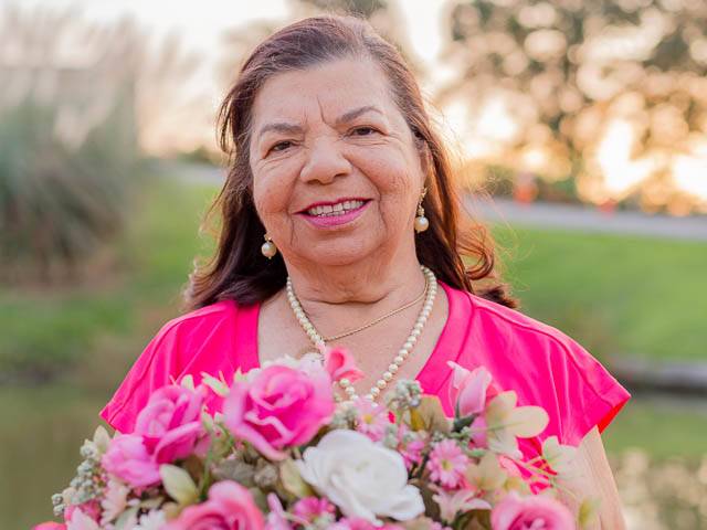 Outros Ensaios  de Dalva Prado